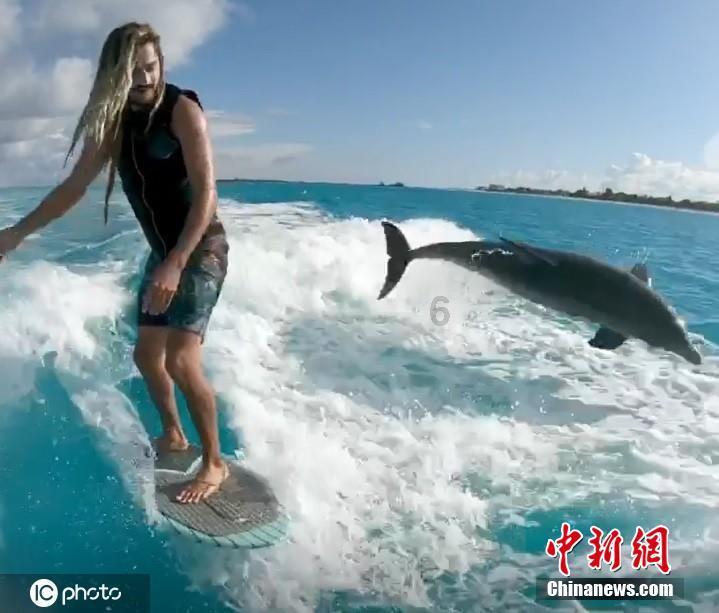 古墓丽影9