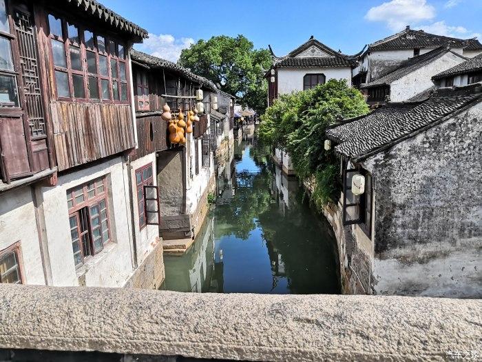 升空的泡泡2